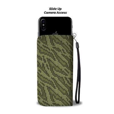 Knit Green Camo Camouflage Print Wallet Phone Case