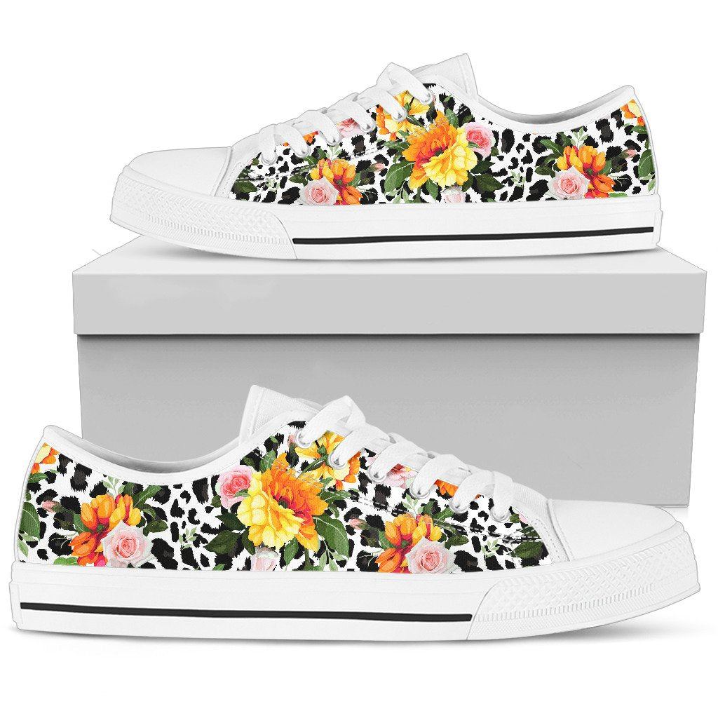 Leopard Orange Flower Men Low Top Canvas Shoes