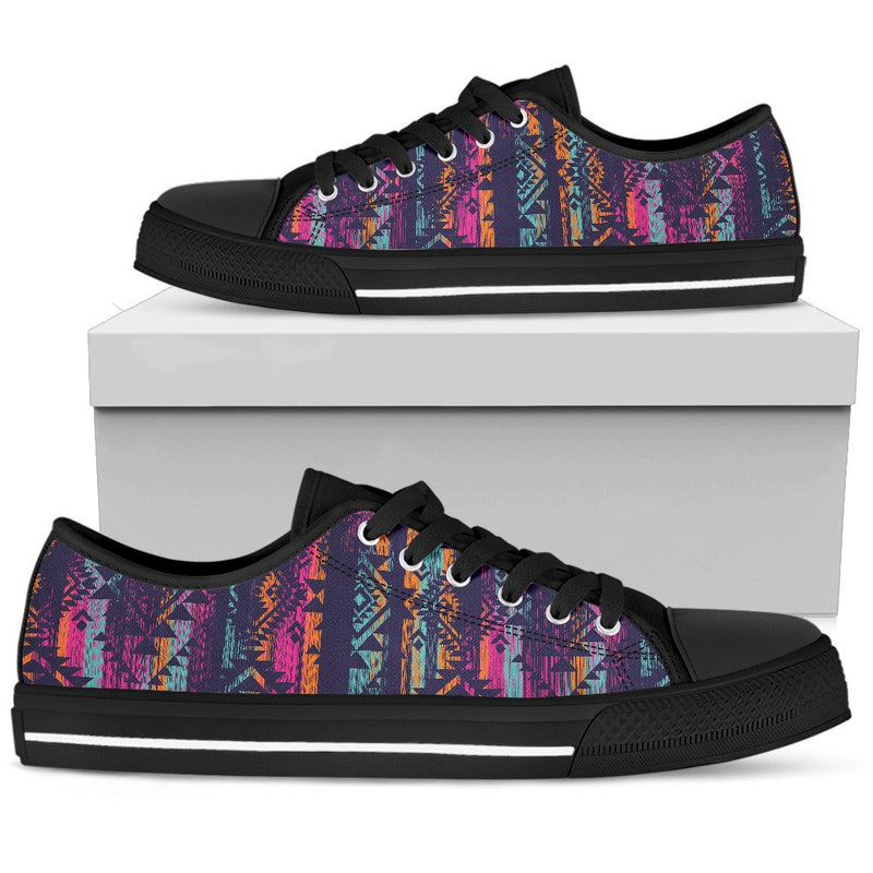 Line Tribal Aztec Men Low Top Shoes