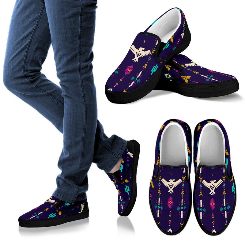 Native American Eagle Indian Pattern Women Slip On Shoes