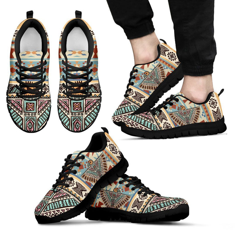 Native American Eagle Pattern Men Sneakers