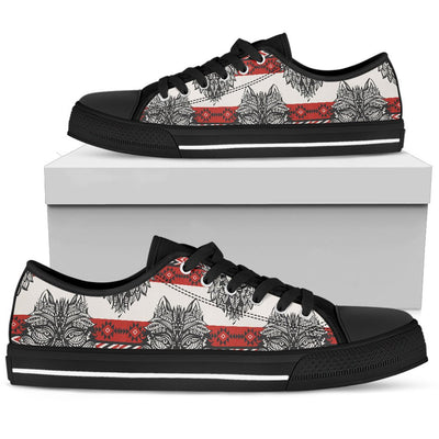 Native Indian Wolf Women Low Top Shoes