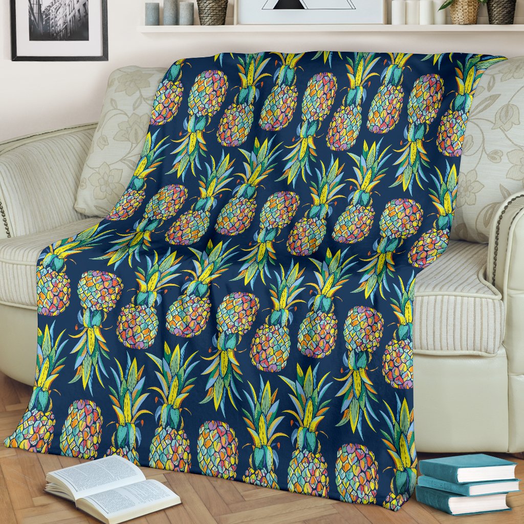 Pineapple Color Art Fleece Blanket