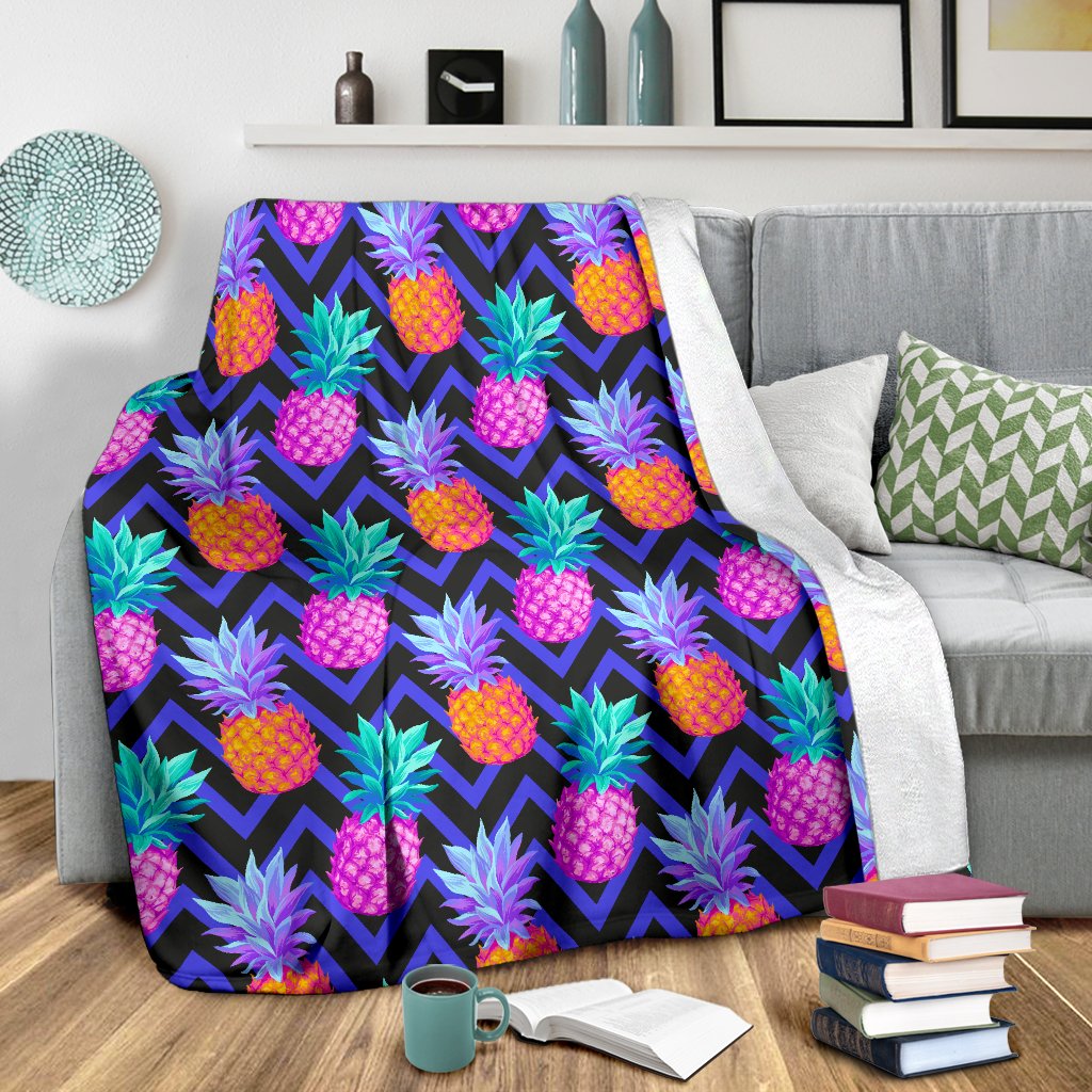 Pineapple Color Art Pattern Fleece Blanket