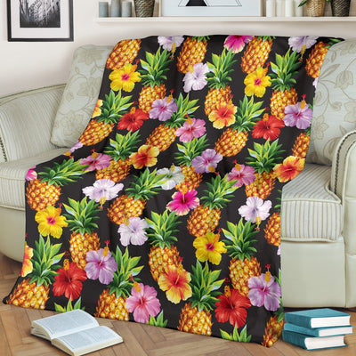 Pineapple Hibiscus Fleece Blanket