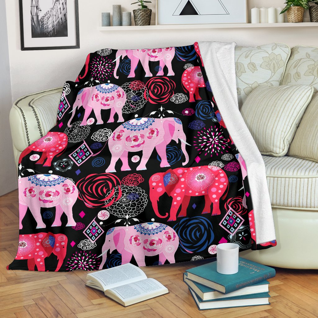 Pink Elephant Pattern Fleece Blanket