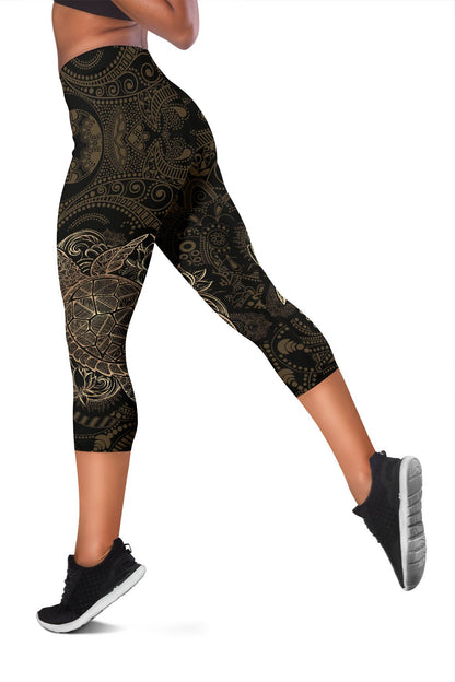 Polynesian Sea Turtle Hawaiian Mandala Women Capris