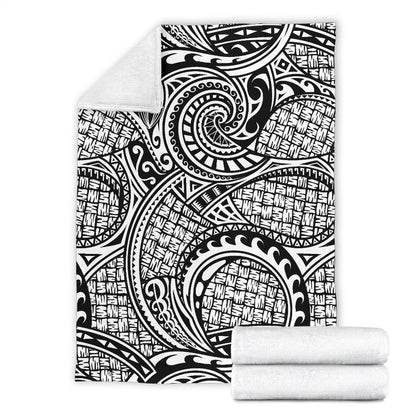 Polynesian Tribal Pattern Fleece Blanket