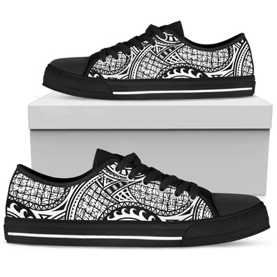 Polynesian Tribal Pattern Men Low Top Shoes