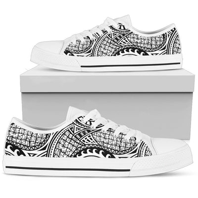 Polynesian Tribal Pattern Men Low Top Shoes