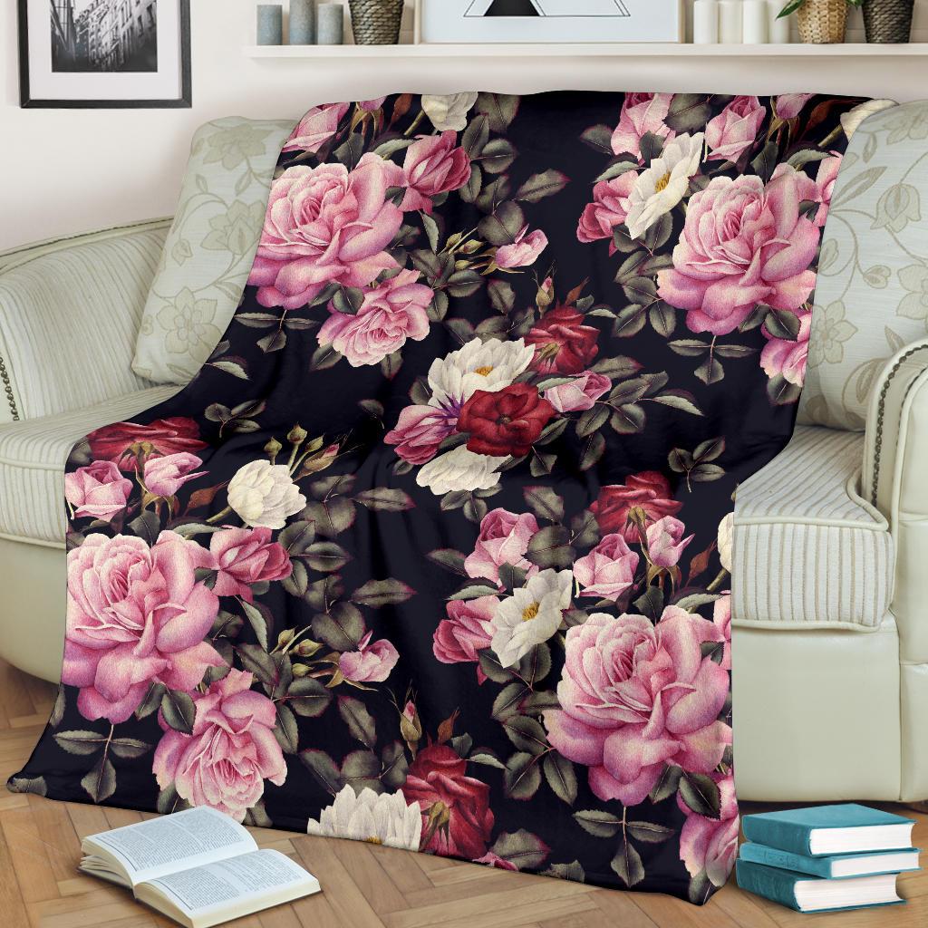 Rose Pattern Fleece Blanket