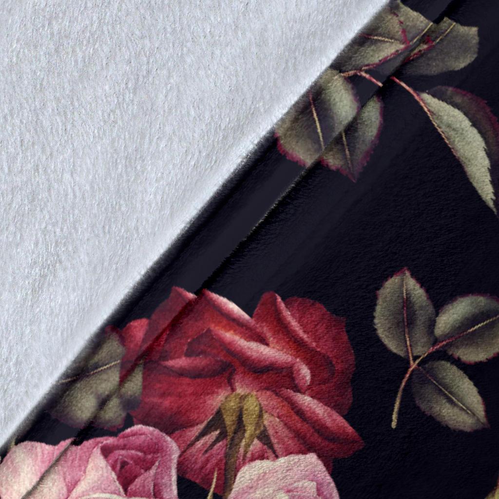 Rose Pattern Fleece Blanket