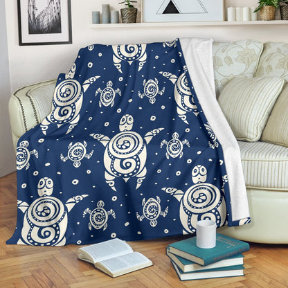 Sea Turtle Tribal Fleece Blanket