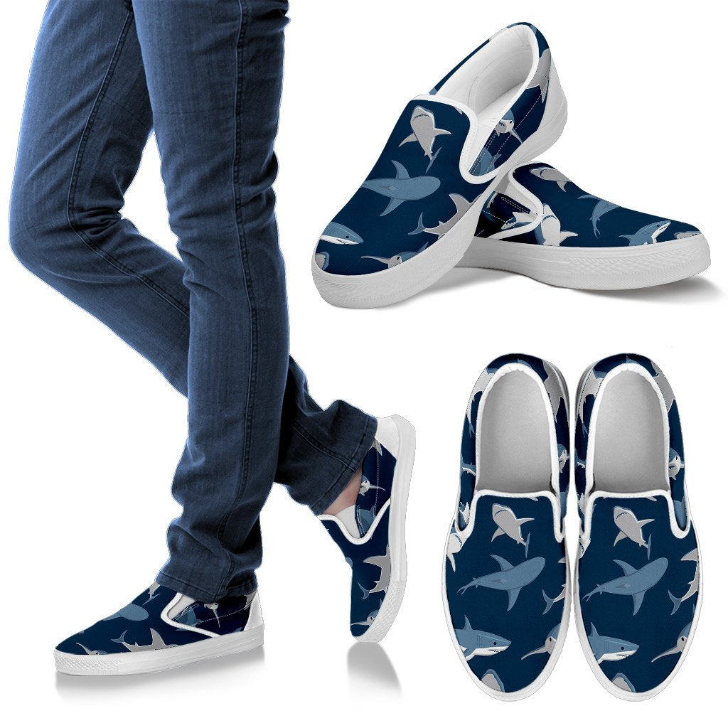 Shark Action Pattern Women Slip On Shoes