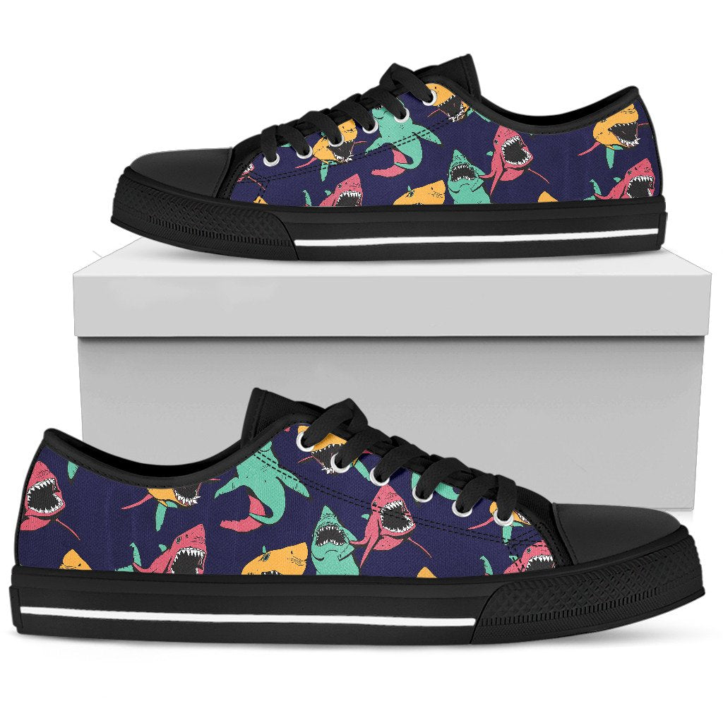 Shark Bite Pattern Men Low Top Shoes