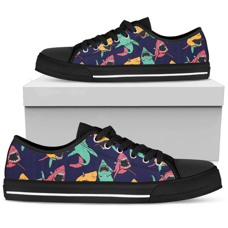 Shark Bite Pattern Men Low Top Shoes