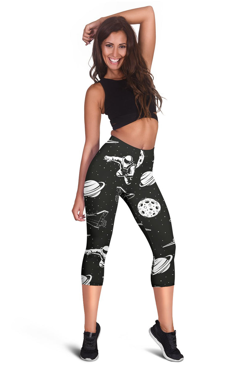 Space Astronauts Print Women Capris