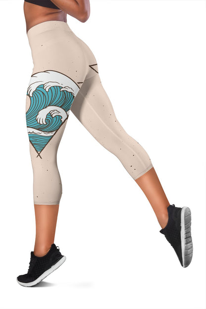 Surfing Women Capris