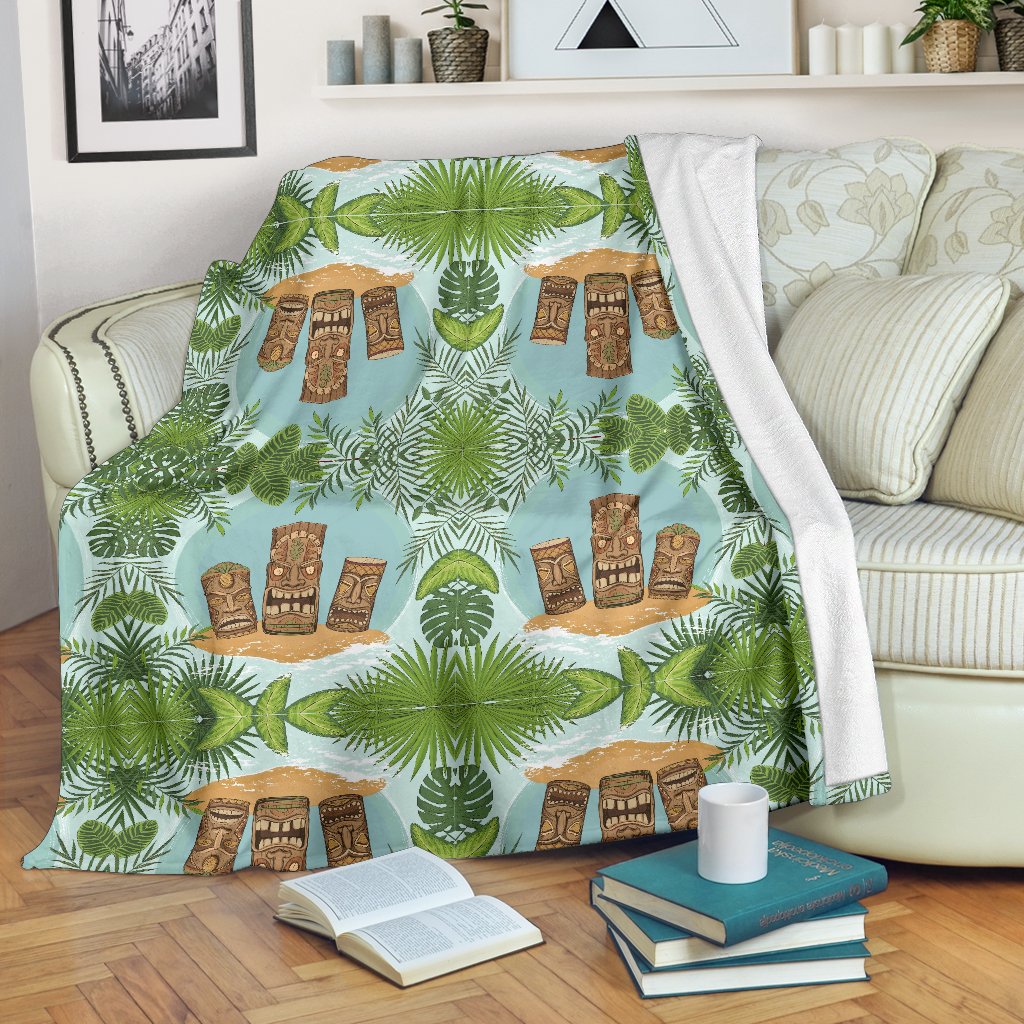 Tiki Wood Island Fleece Blanket