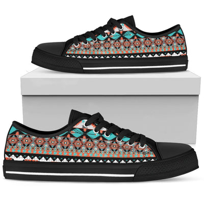 Tribal Aztec Indians pattern Men Low Top Shoes
