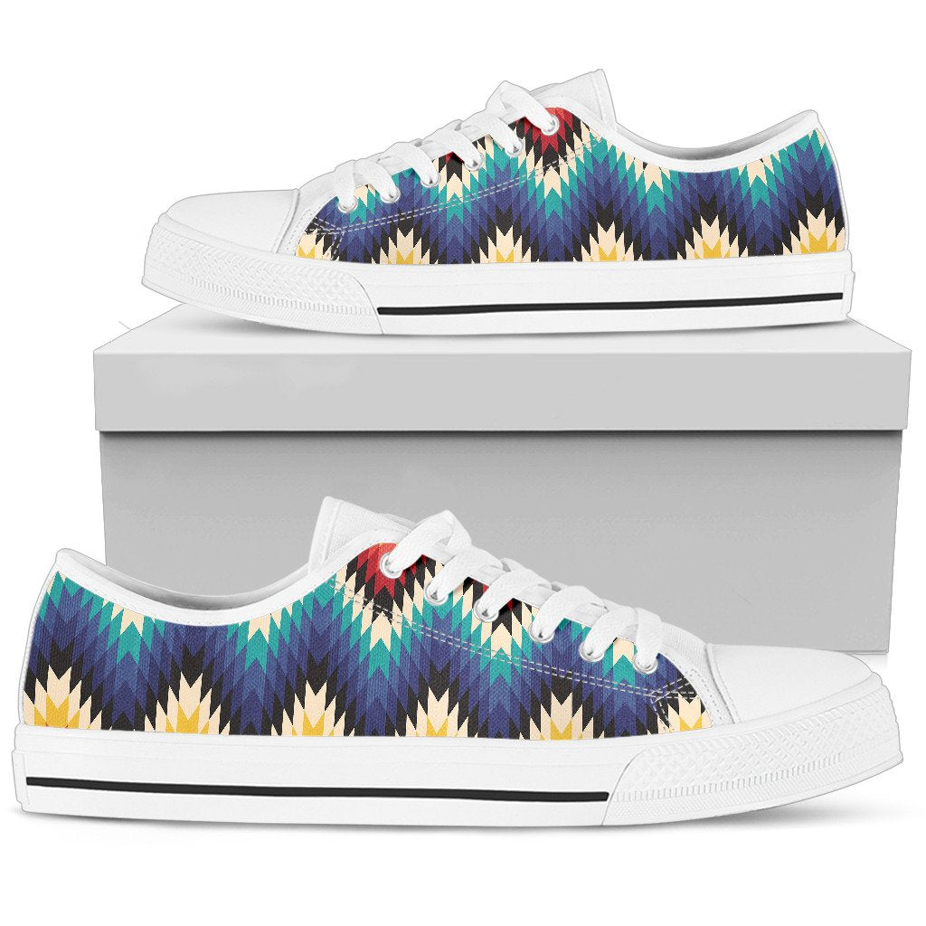 Tribal Aztec Men Low Top Shoes