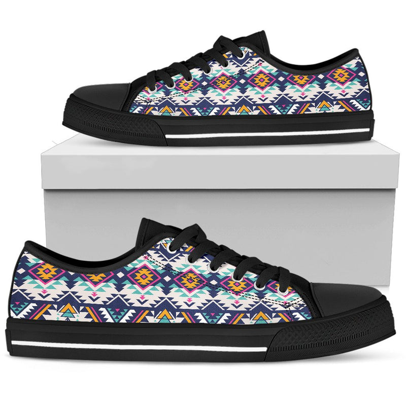 Tribal Aztec native american Men Low Top Shoes