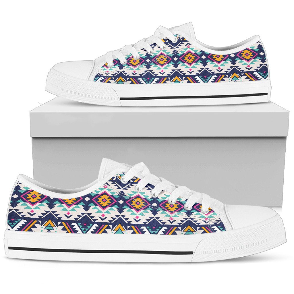 Tribal Aztec native american Men Low Top Shoes