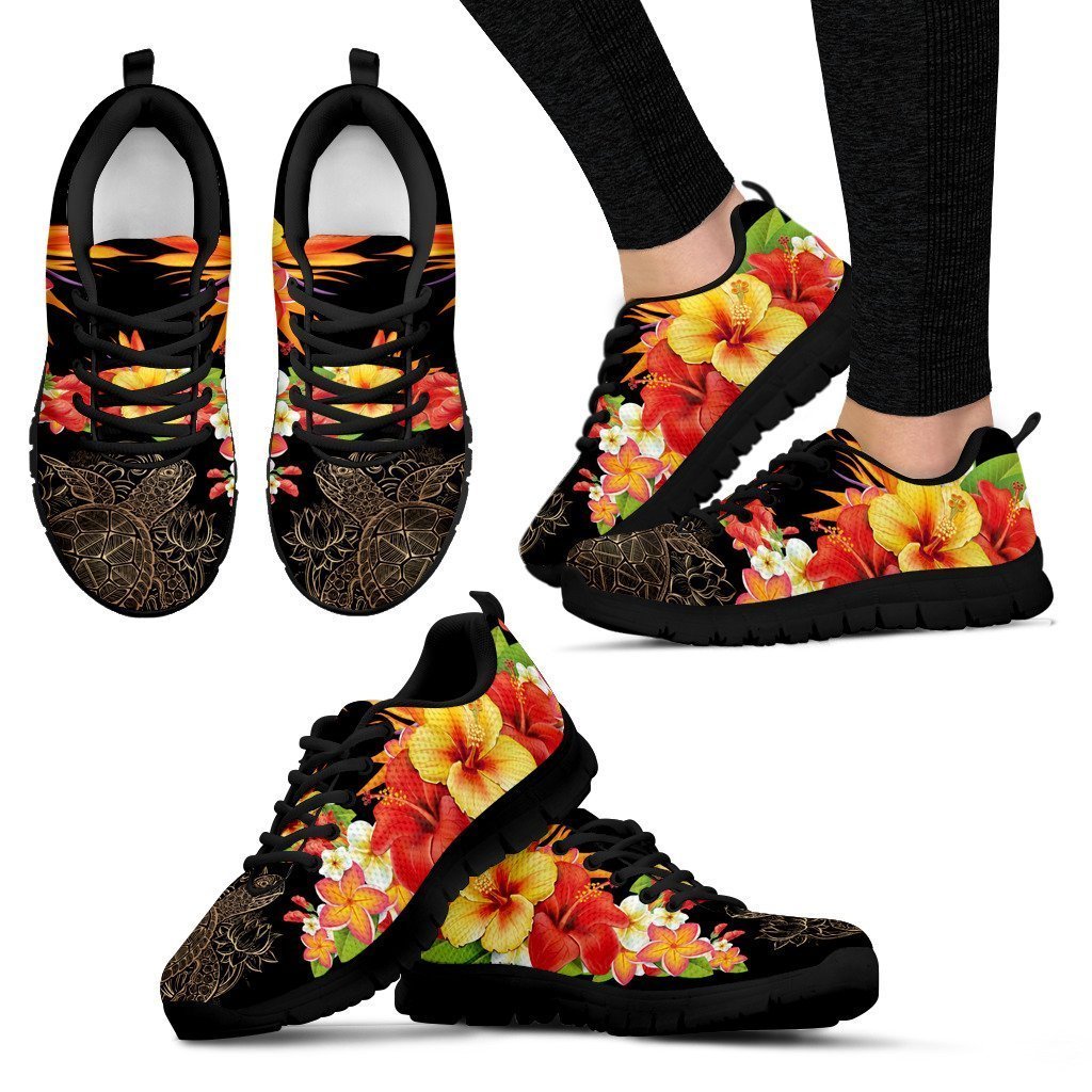 Tribal Sea Turtle Hawaiian Flower Women Sneakers