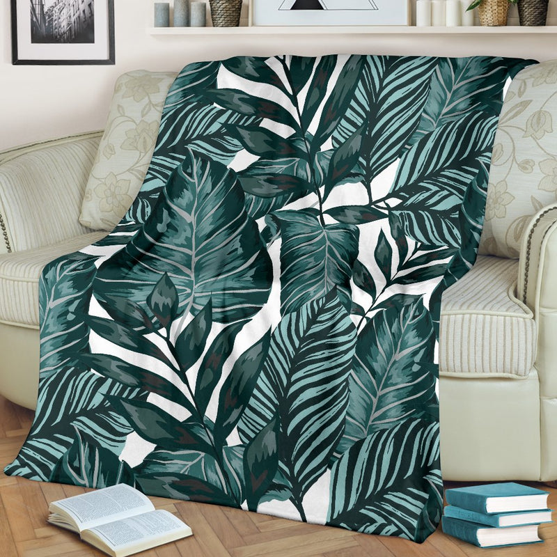 Tropical Palm Leaves Pattern Fleece Blanket