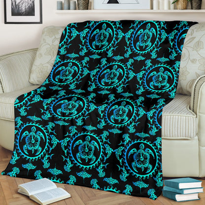 Turquoise Tribal Sea Turtle Hawaiian Fleece Blanket