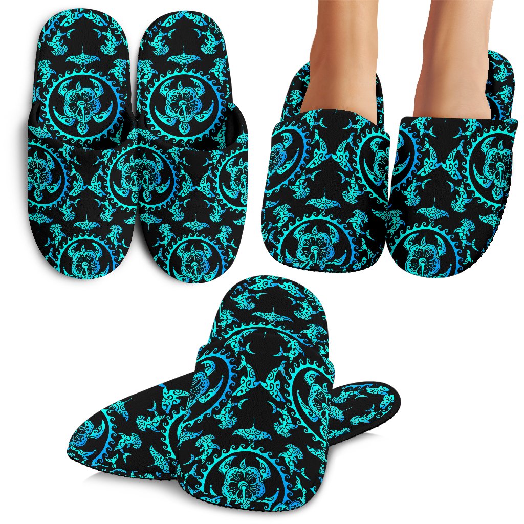 Turquoise Tribal Sea Turtle Hawaiian Slippers