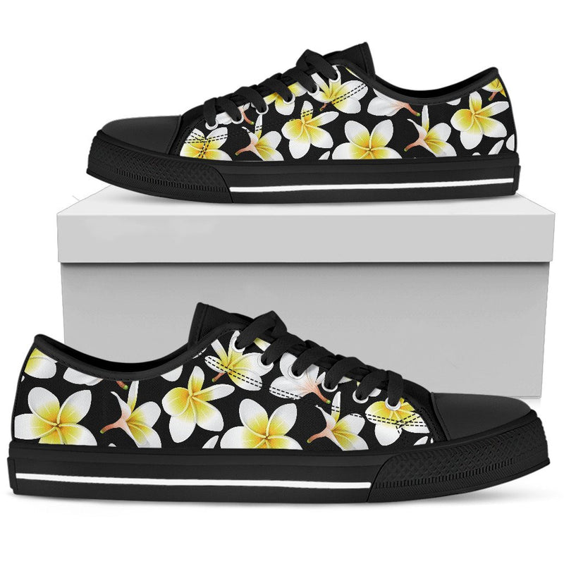 Yellow Plumeria Hawaiian Flowers Men Low Top Shoes